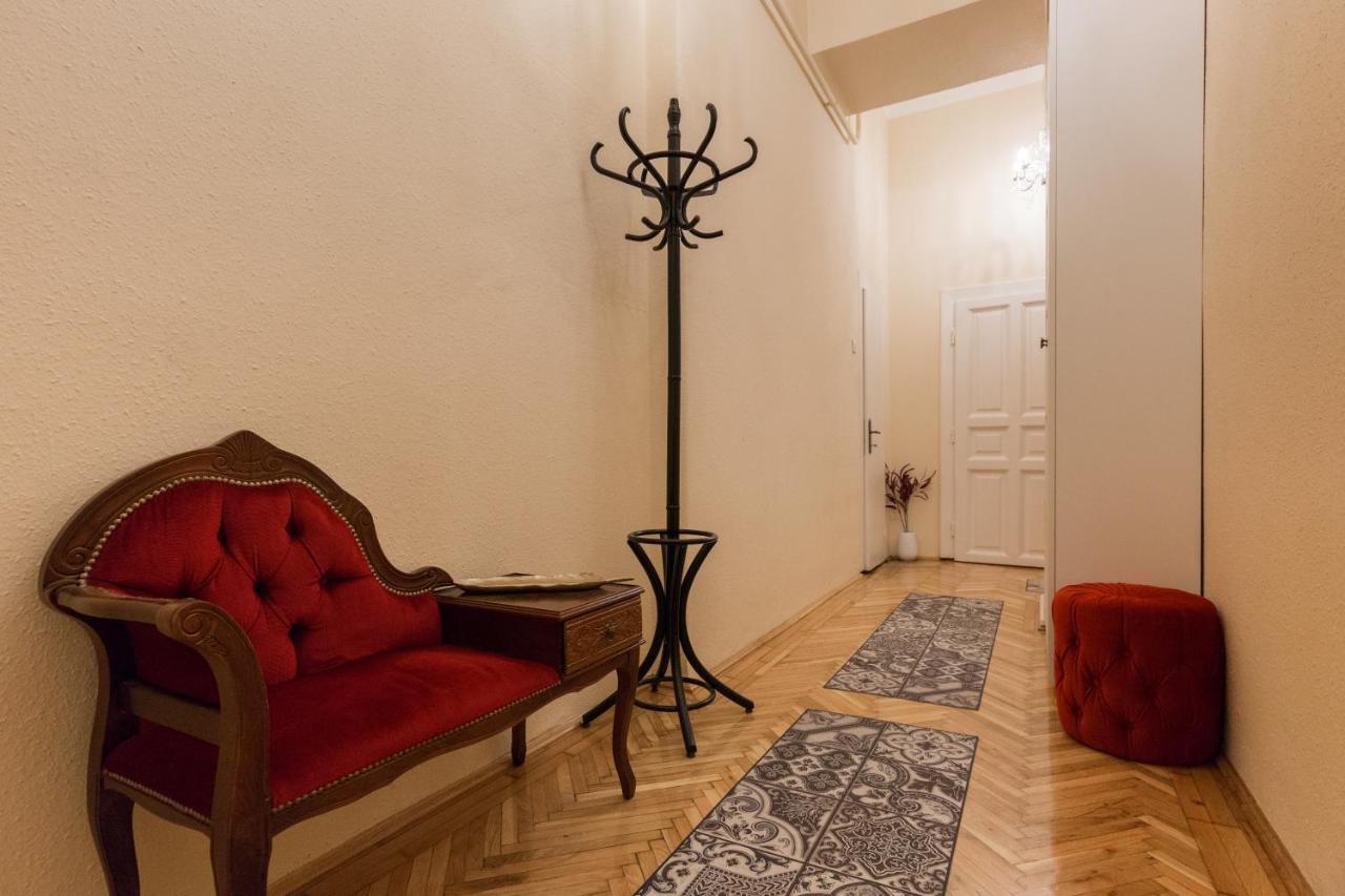 Eclectic Luxury & Spacious 2Br Ac Apt In Center Budapest Extérieur photo